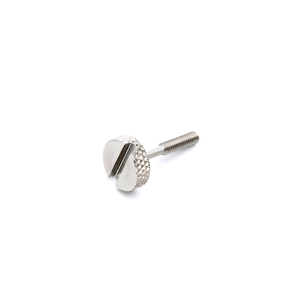 Knurled screw